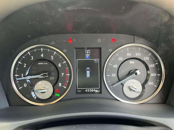 Used Toyota Vellfire 2015 for sale - 74947291: Photo 37