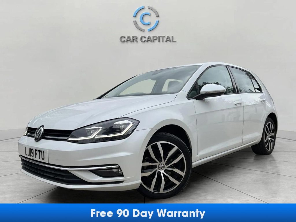 Used Volkswagen Golf 2019 for sale - 76304338: Photo 1