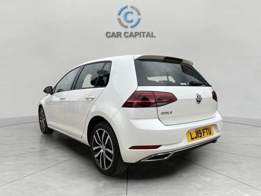 Used Volkswagen Golf 2019 for sale - 76304338: Photo 13