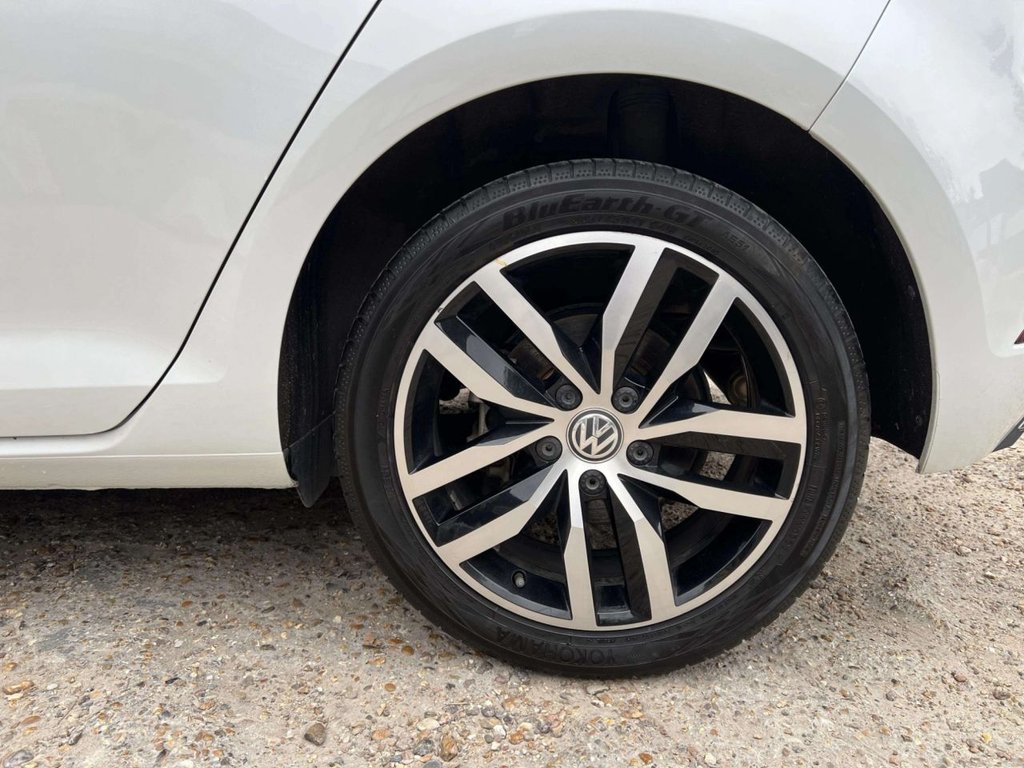 Used Volkswagen Golf 2019 for sale - 76304338: Photo 16