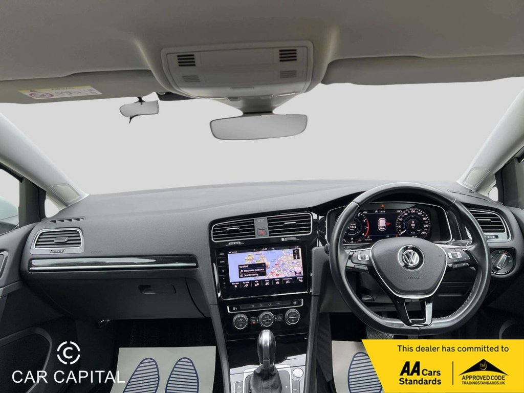 Used Volkswagen Golf 2019 for sale - 76304338: Photo 27