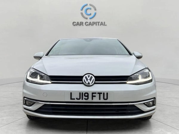 Used Volkswagen Golf 2019 for sale - 76304338: Photo 2