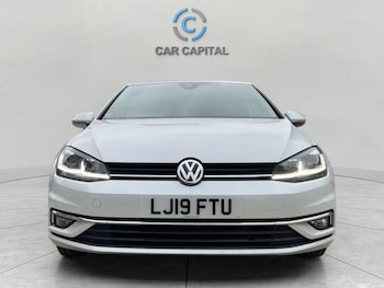 Used Volkswagen Golf 2019 for sale - 76304338: Photo 2