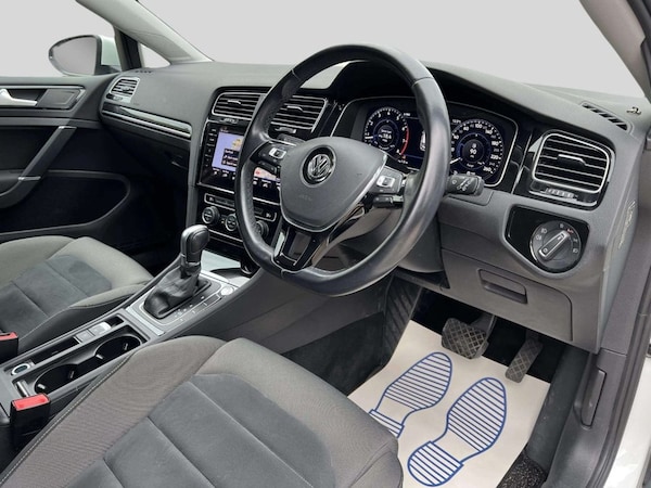 Used Volkswagen Golf 2019 for sale - 76304338: Photo 30