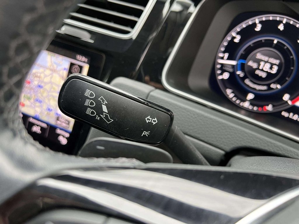 Used Volkswagen Golf 2019 for sale - 76304338: Photo 37