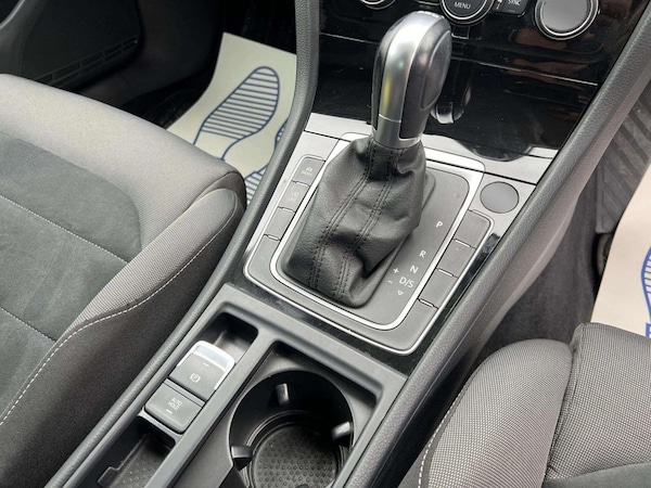 Used Volkswagen Golf 2019 for sale - 76304338: Photo 42