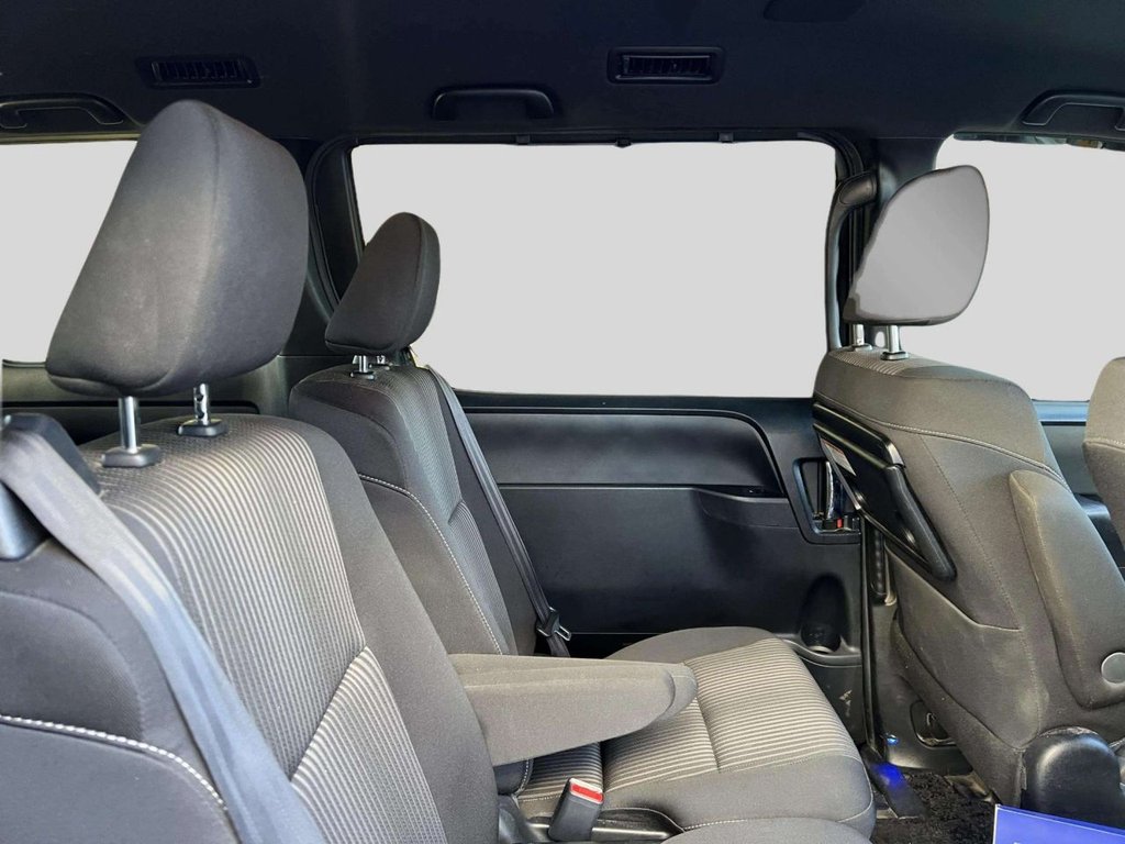 Used Toyota Noah 2020 for sale - 76760689: Photo 24