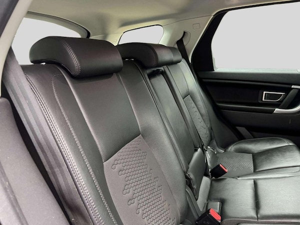 Used Land Rover Discovery Sport 2016 for sale - 74964153: Photo 24