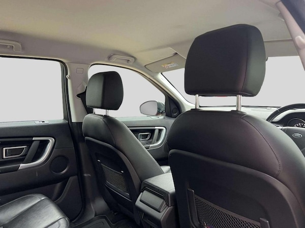 Used Land Rover Discovery Sport 2016 for sale - 74964153: Photo 25