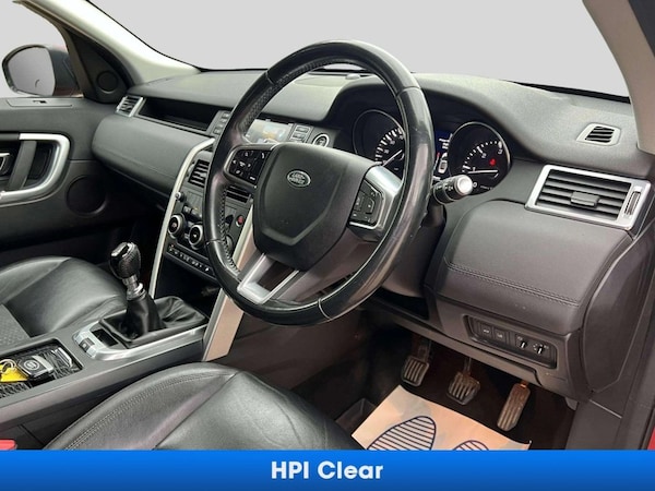 Used Land Rover Discovery Sport 2016 for sale - 74964153: Photo 32