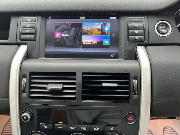 Used Land Rover Discovery Sport 2016 for sale - 74964153: Photo 44