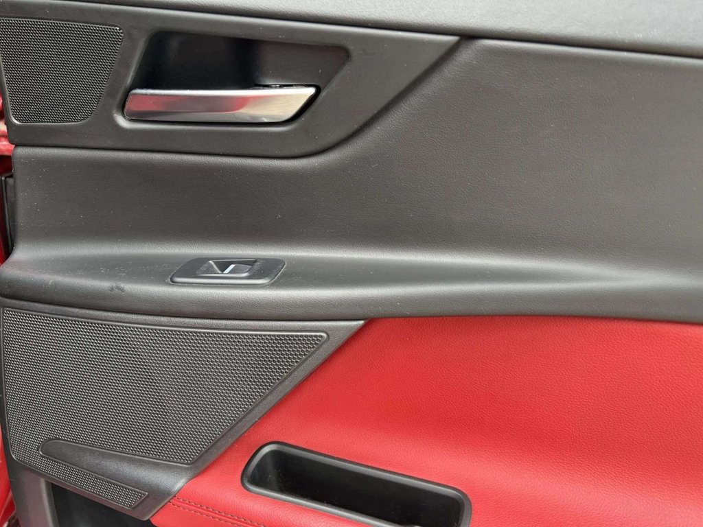 Used Jaguar XE 2019 for sale - 77734531: Photo 21