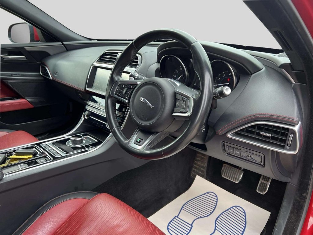 Used Jaguar XE 2019 for sale - 77734531: Photo 28