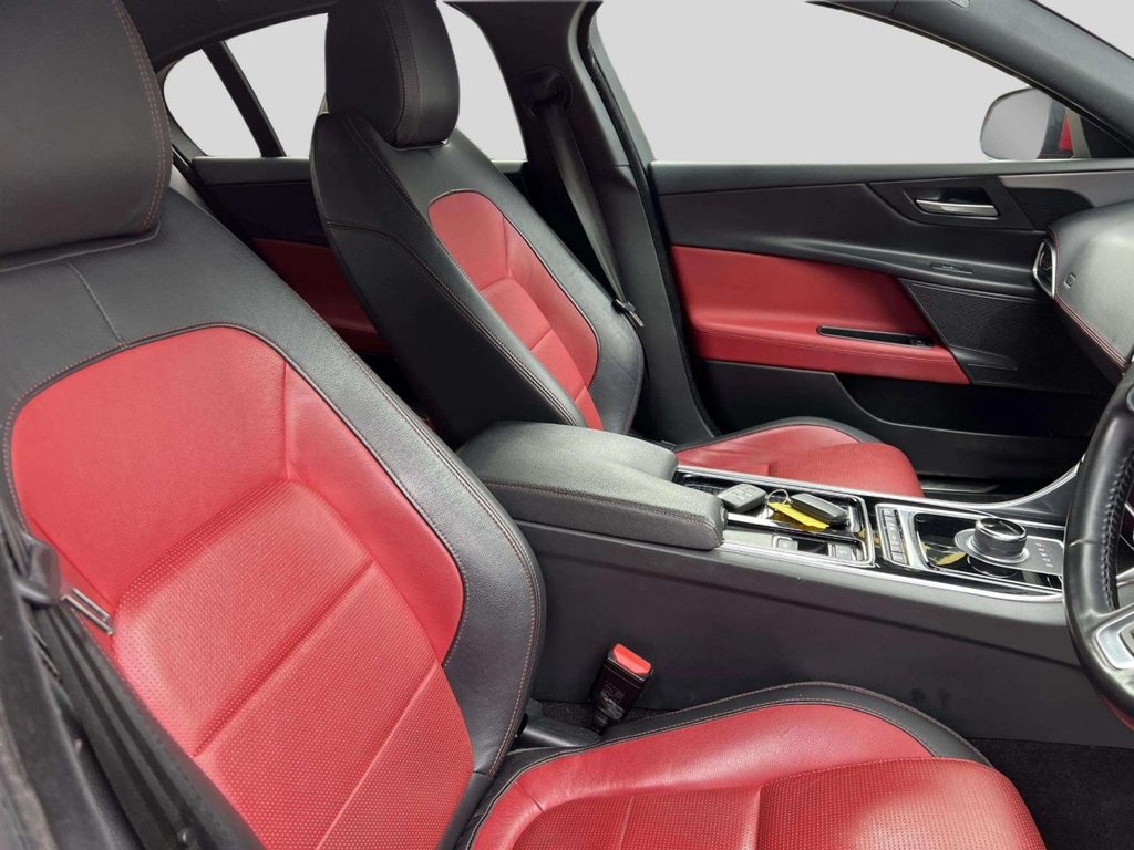 Used Jaguar XE 2019 for sale - 77734531: Photo 29