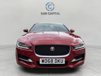 Used Jaguar XE 2019 for sale - 77734531: Photo