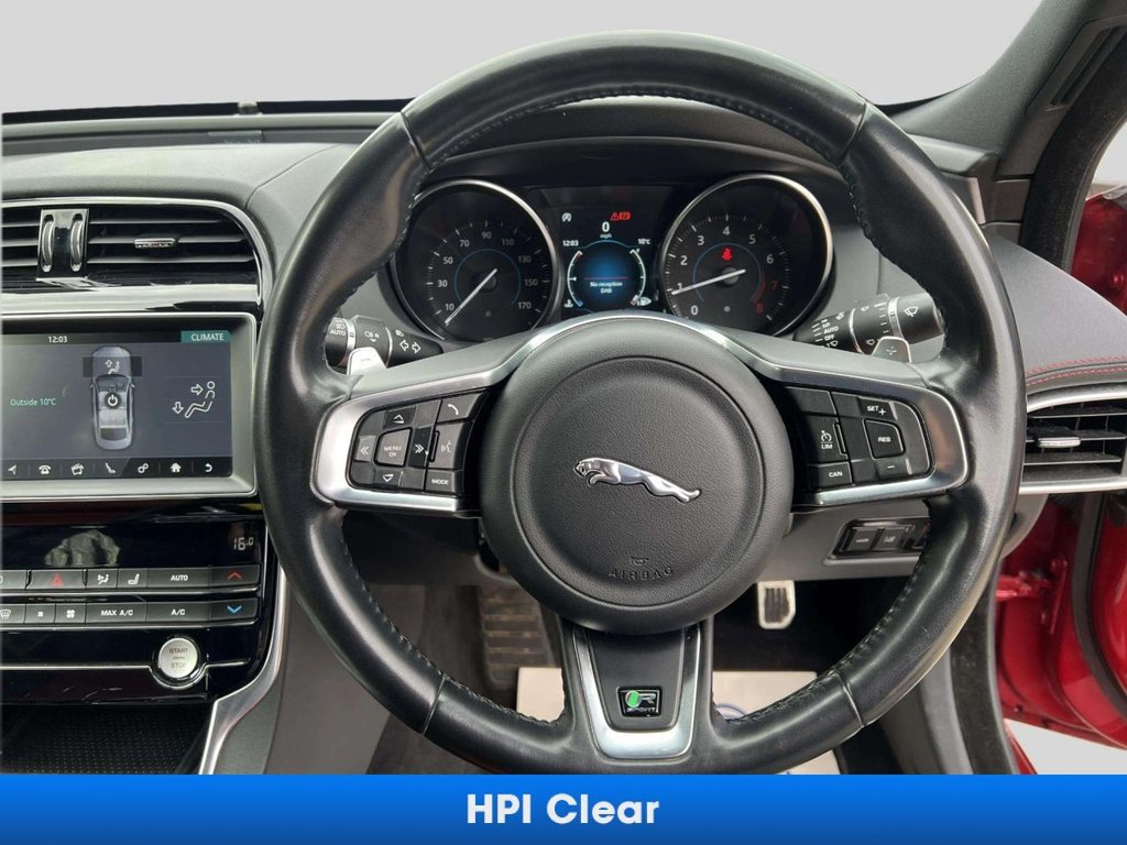 Used Jaguar XE 2019 for sale - 77734531: Photo 32