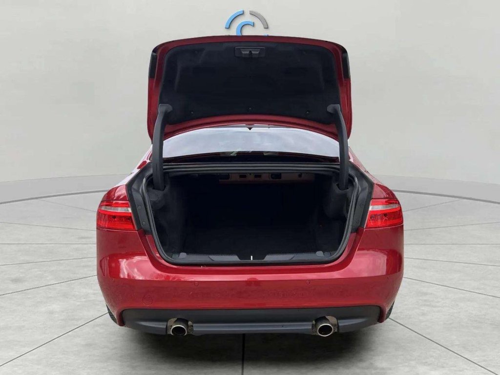 Used Jaguar XE 2019 for sale - 77734531: Photo 8