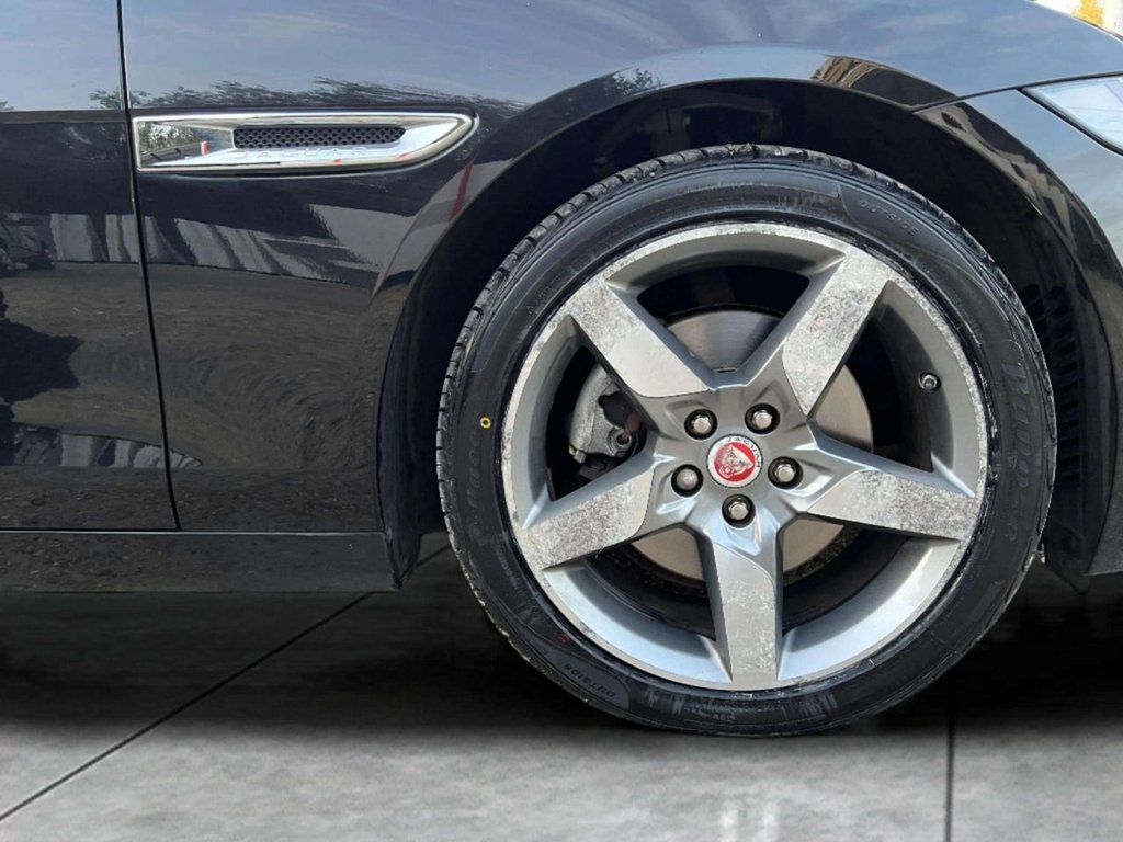 Used Jaguar XE 2016 for sale - 76147876: Photo 19