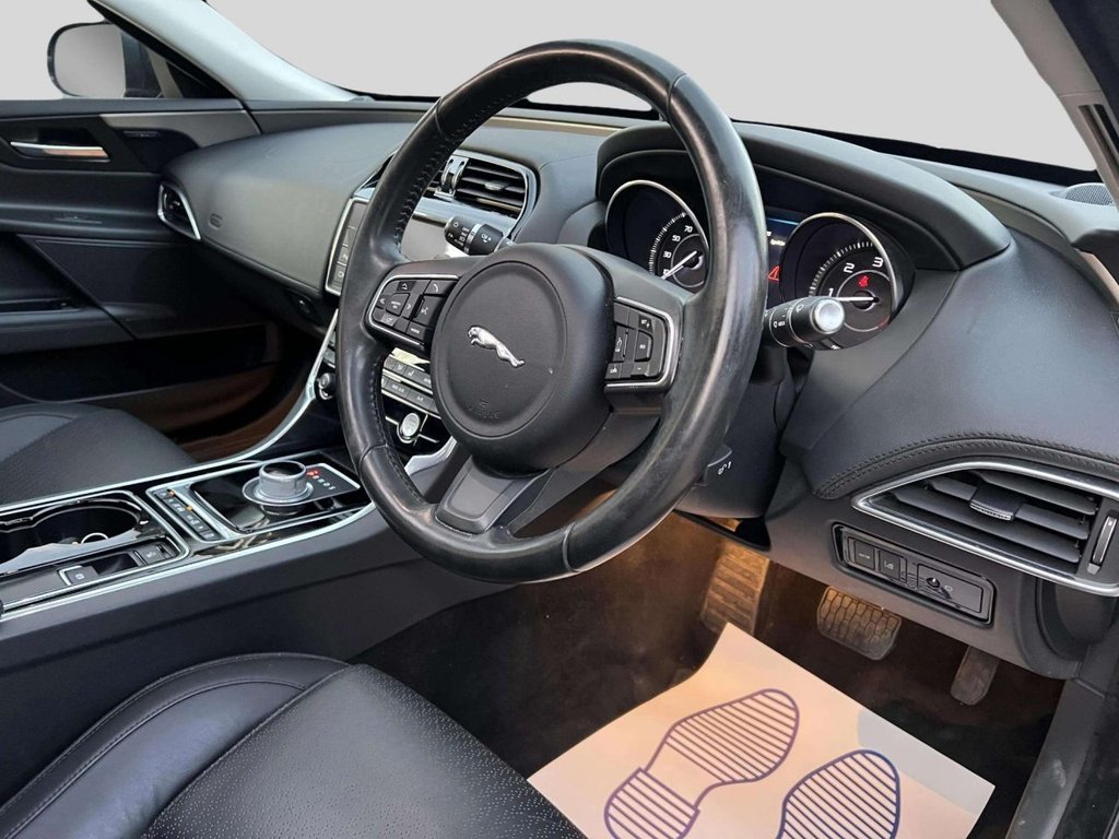 Used Jaguar XE 2016 for sale - 76147876: Photo 29