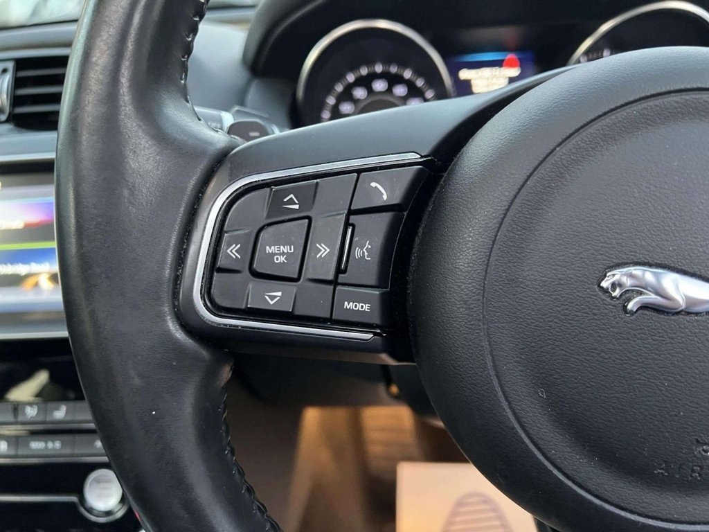 Used Jaguar XE 2016 for sale - 76147876: Photo 34