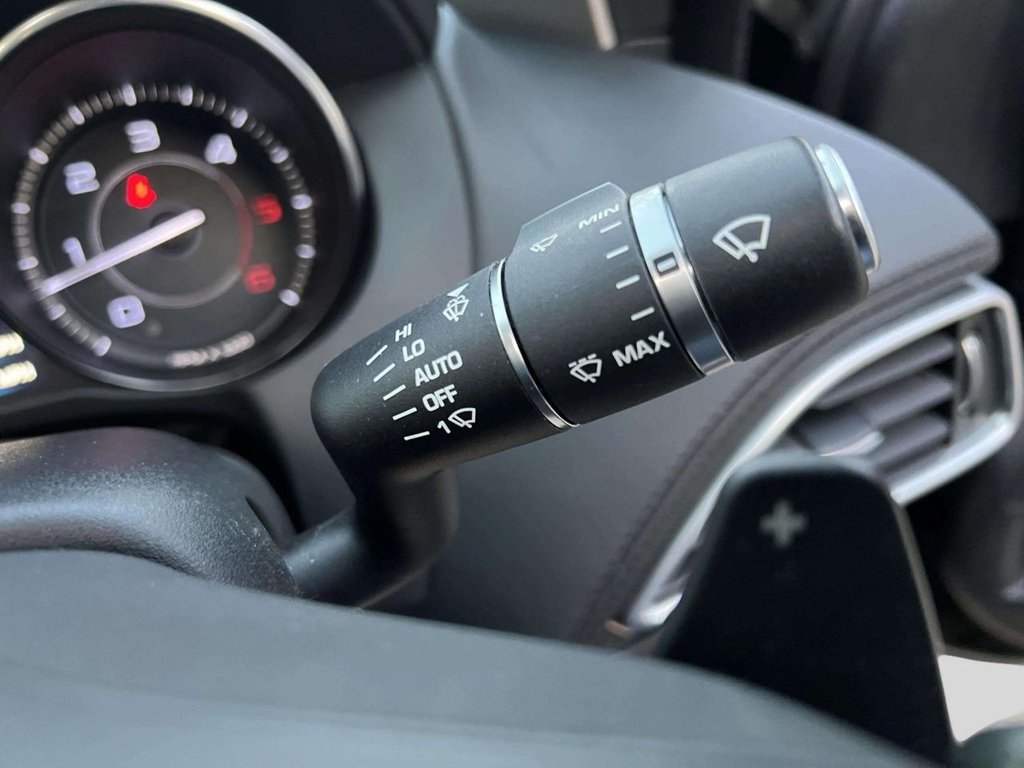 Used Jaguar XE 2016 for sale - 76147876: Photo 37