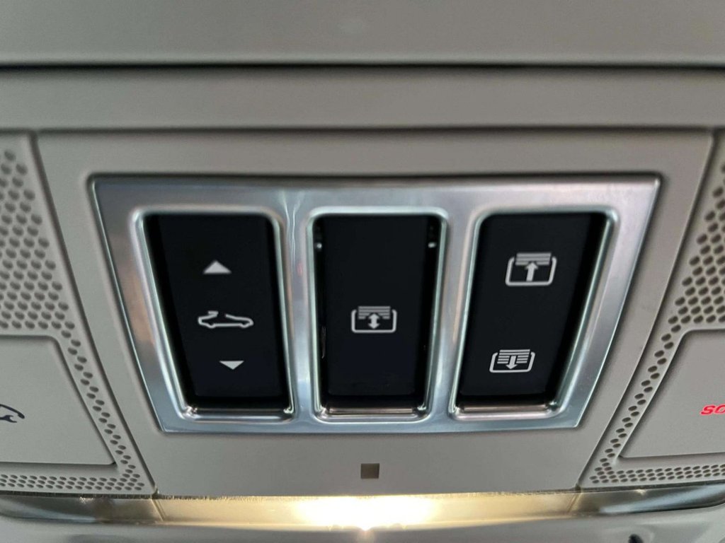 Used Jaguar XE 2016 for sale - 76147876: Photo 48