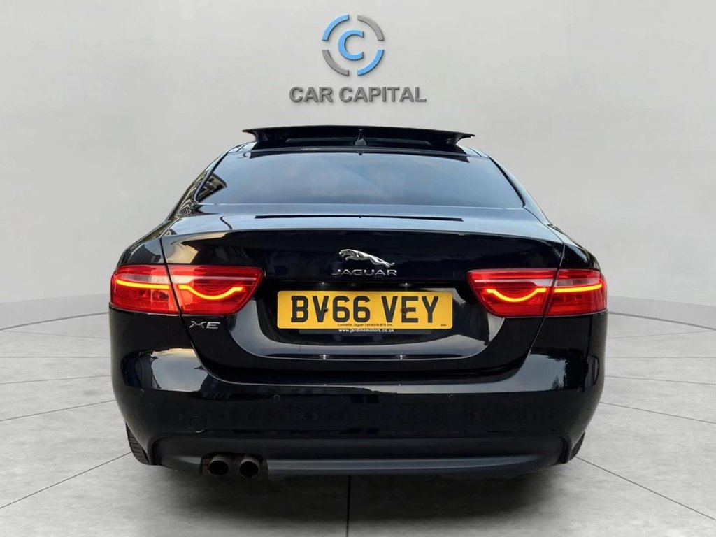 Used Jaguar XE 2016 for sale - 76147876: Photo 7