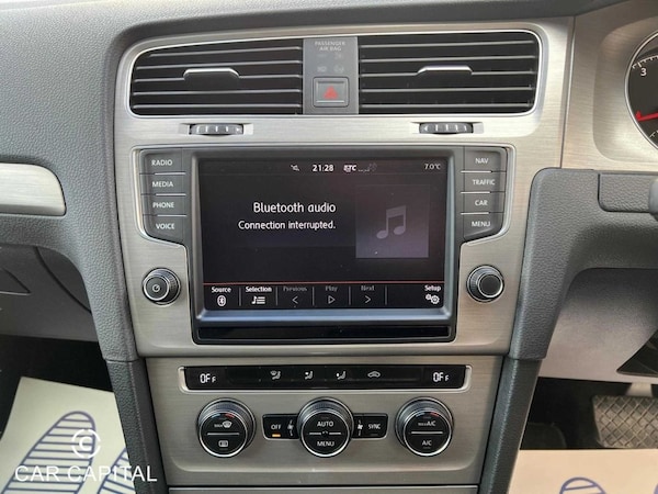 Used Volkswagen Golf 2015 for sale - 74845056: Photo 14