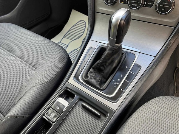 Used Volkswagen Golf 2015 for sale - 74845056: Photo 34