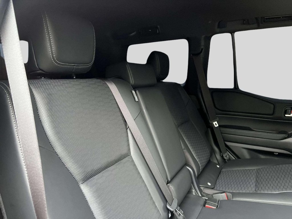 Used Toyota Landcruiser 2024 for sale - 76147735: Photo 37