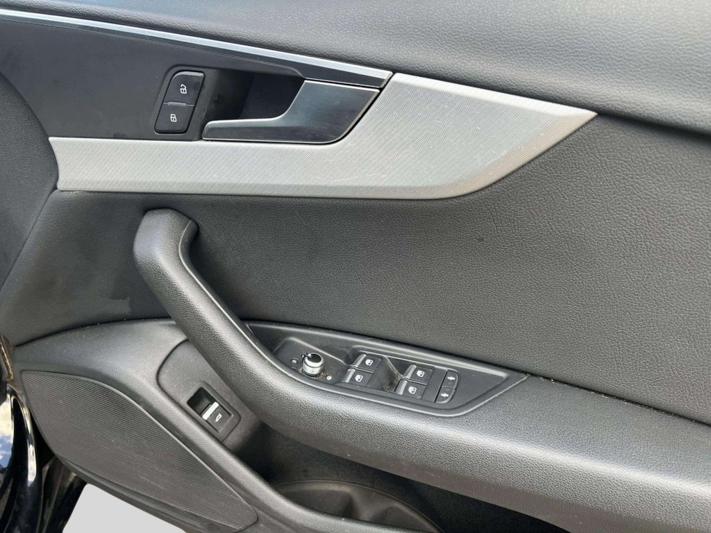 Used Audi A4 Avant 2017 for sale - 76520547: Photo 29