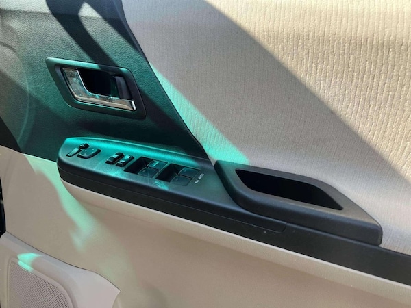 Used Toyota Vellfire 2012 for sale - 75221368: Photo 29