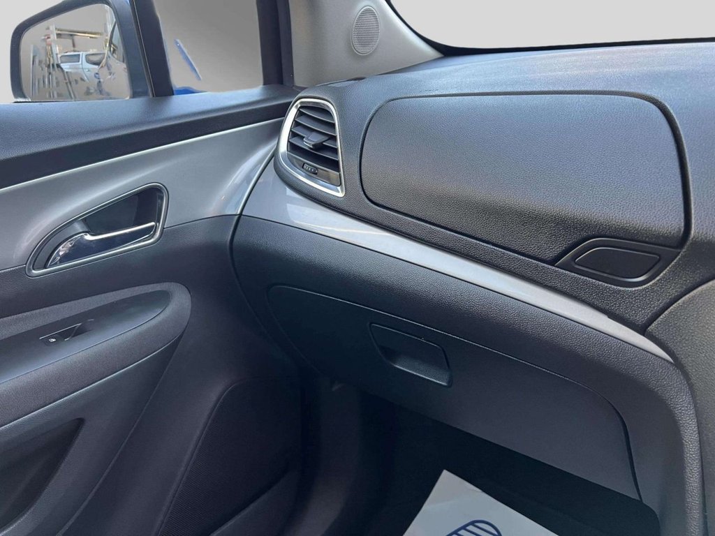 Used Vauxhall Mokka 2015 for sale - 75764989: Photo 44