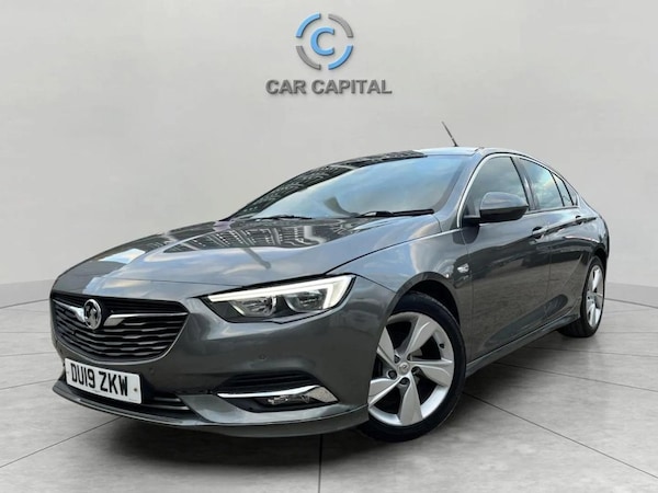 Used Vauxhall Insignia 2019 for sale - 76202989: Photo 1