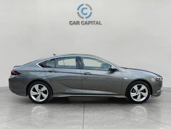 Used Vauxhall Insignia 2019 for sale - 76202989: Photo 4