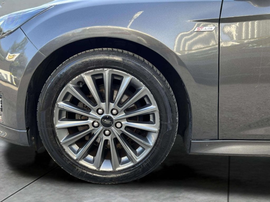 Used Ford Focus 2017 for sale - 78181802: Photo 15