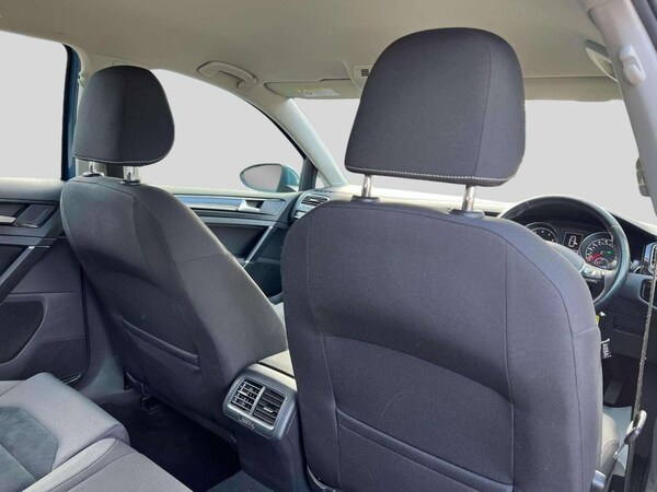 Used Volkswagen Golf 2013 for sale - 75037877: Photo 24