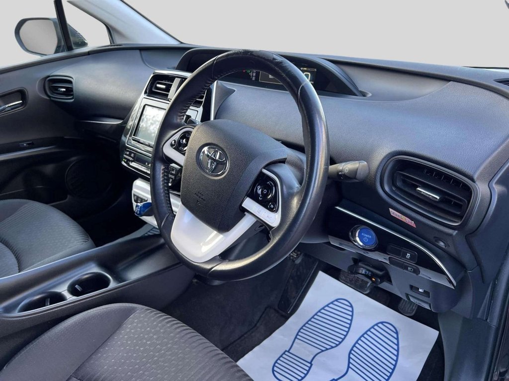 Used Toyota Prius 2022 for sale - 77014502: Photo 30