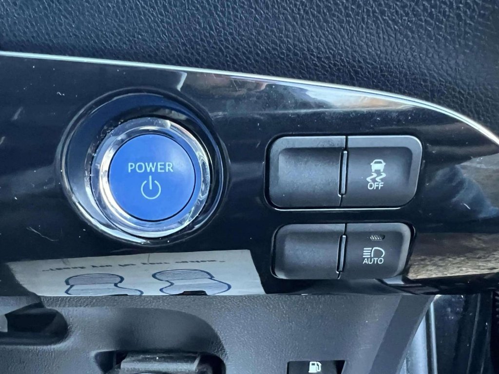 Used Toyota Prius 2022 for sale - 77014502: Photo 32