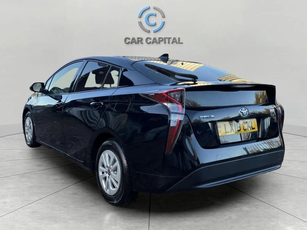 Used Toyota Prius 2022 for sale - 77014502: Photo 9