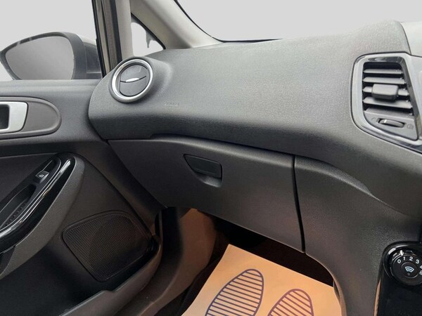 Used Ford Fiesta 2017 for sale - 76291784: Photo 43