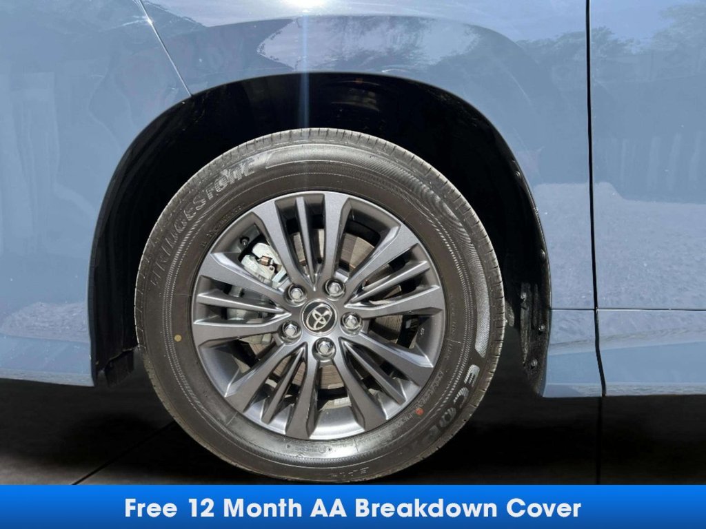 Used Toyota Voxy 2025 for sale - 78181269: Photo 15