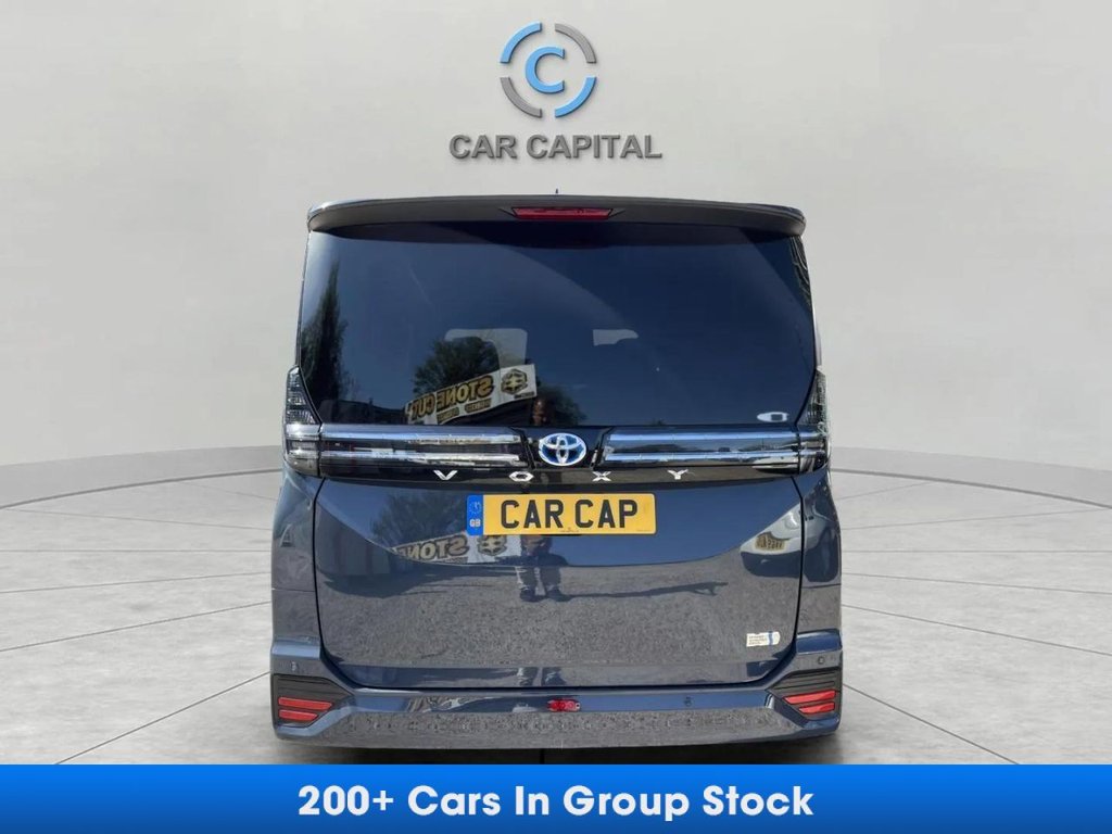 Used Toyota Voxy 2025 for sale - 78181269: Photo 7