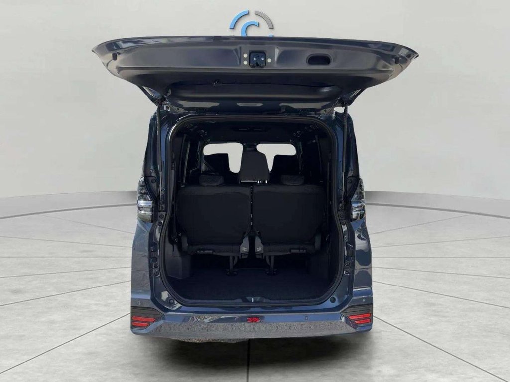 Used Toyota Voxy 2025 for sale - 78181269: Photo 8