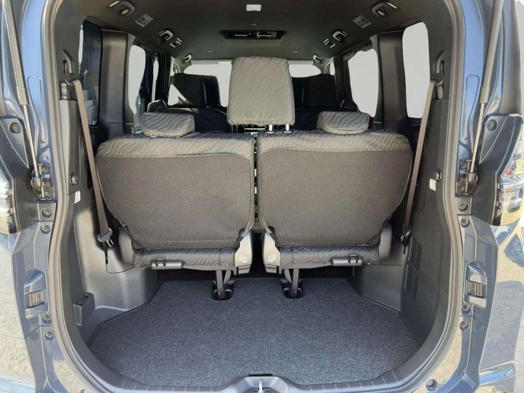 Used Toyota Voxy 2025 for sale - 78181269: Photo 9