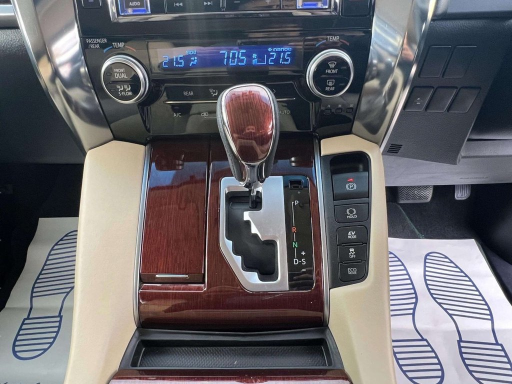 Used Toyota Alphard 2026 for sale - 78096810: Photo 46