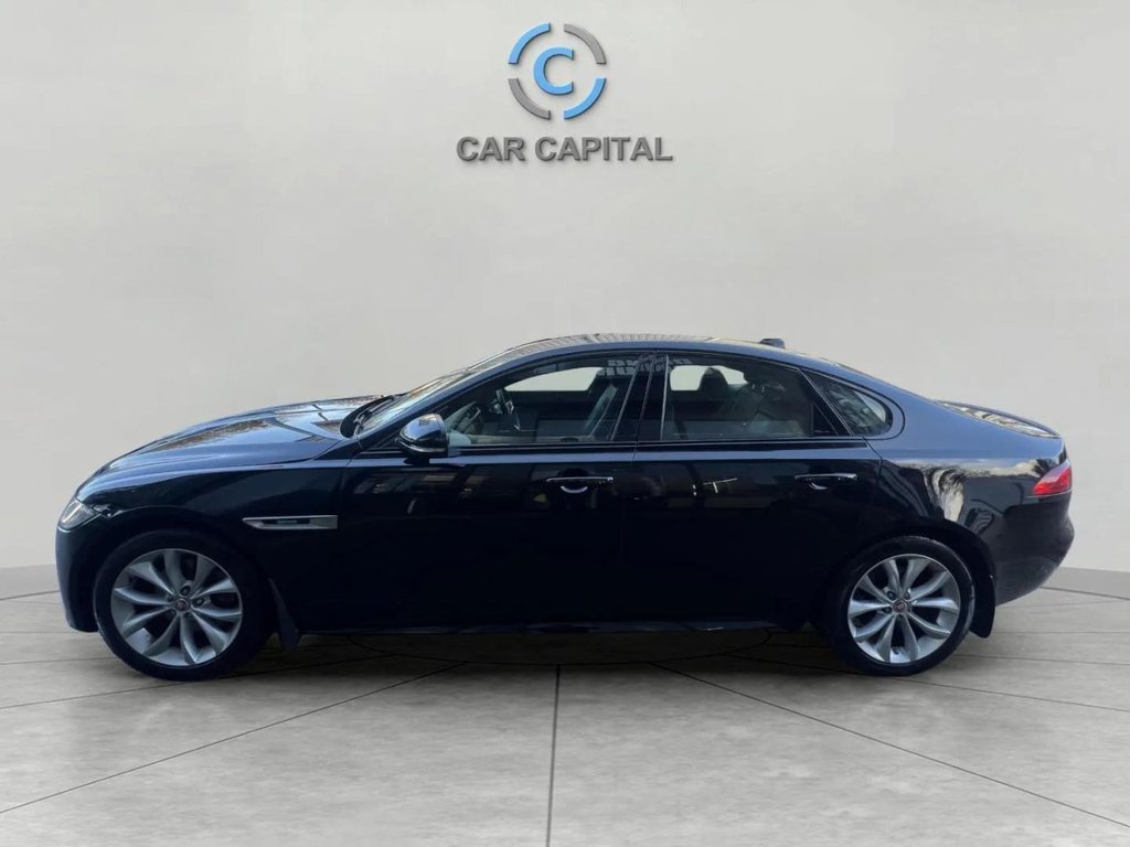 Used Jaguar XF 2017 for sale - 76760690: Photo 11