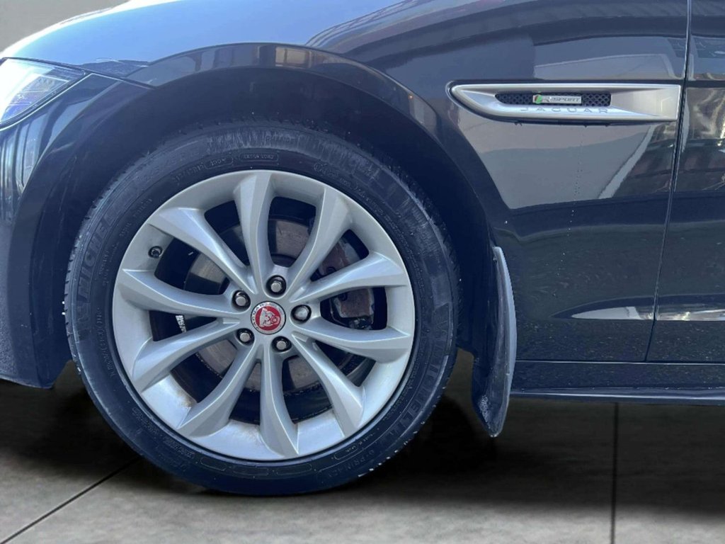 Used Jaguar XF 2017 for sale - 76760690: Photo 12