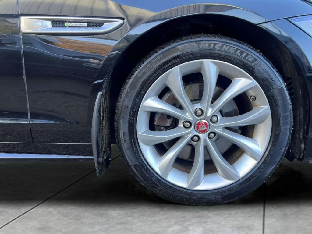 Used Jaguar XF 2017 for sale - 76760690: Photo 15