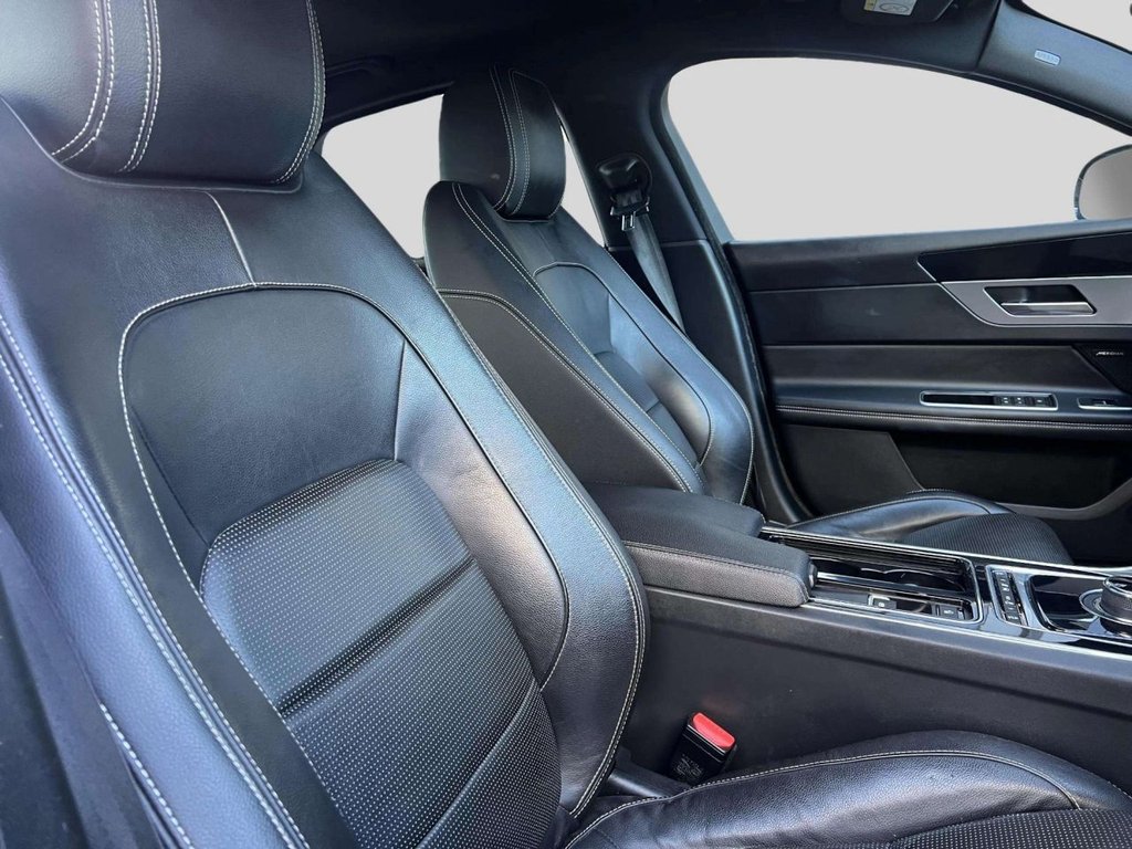 Used Jaguar XF 2017 for sale - 76760690: Photo 28